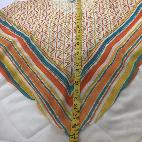 One World Yellow & White Sheer Topper Size L - Picture 6 of 7
